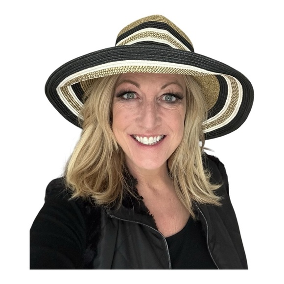 Women’s Straw Sun Floppy Packable Wide Beach Hat Gold Mix Tan and Black Sun Hat - Picture 2 of 12